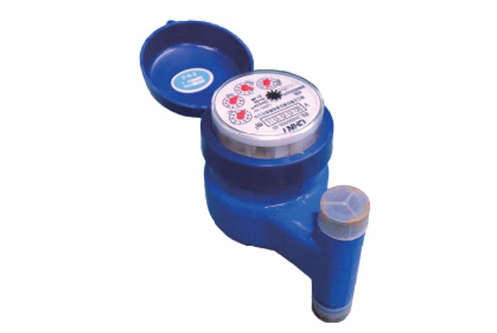 Direct reading remote dry cold water meter