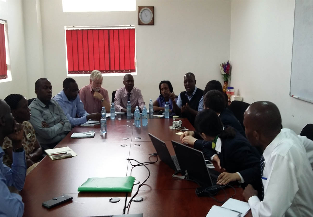 Technocrates of Chint Team together with UMEME Heads of Department, Consultants during a presentation on Smart Pre-paid and Post paid Meters at UMEME - Uganda  Gallery gallery10